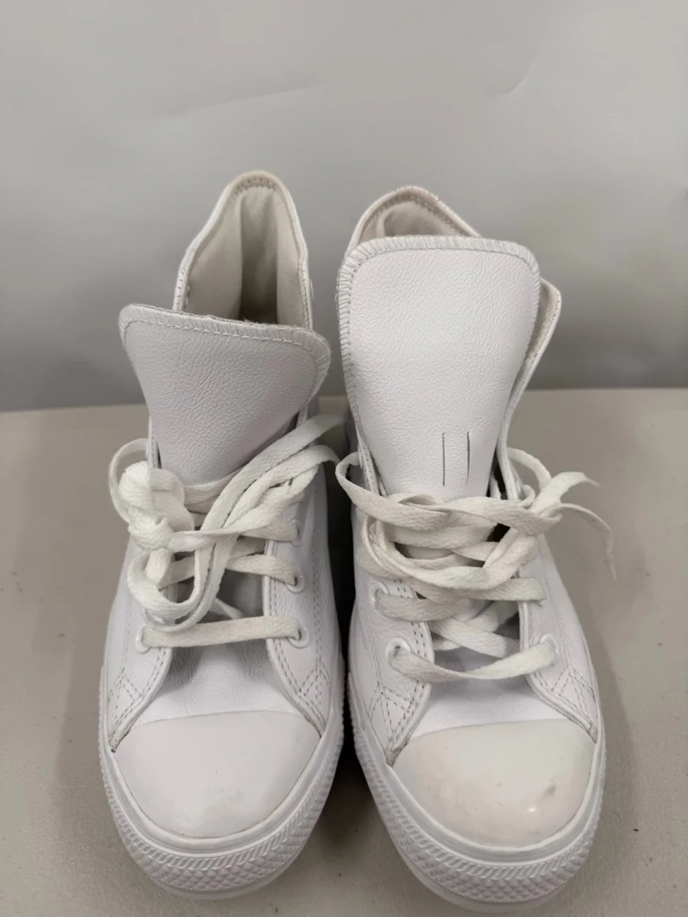 Converse White High-Top Sneakers men’s size 7 - Picture 1 of 4